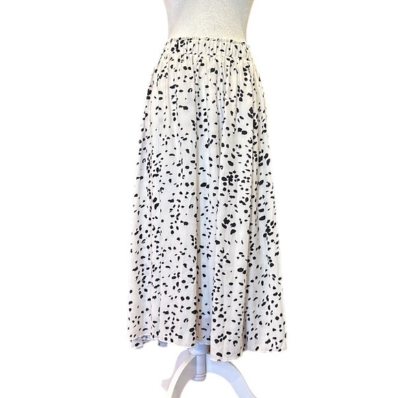 Shein Dalmatian Black and White Lined Print Midi Skirt Size XL - Picture 9 of 12